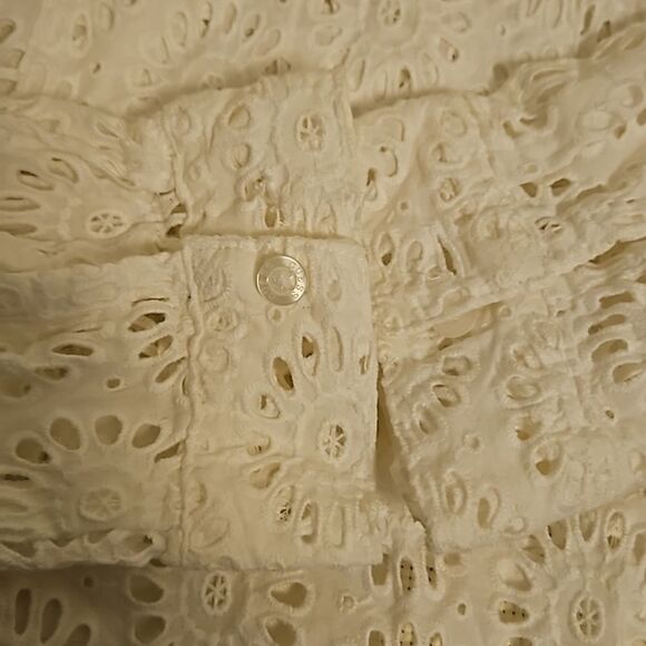 Guess Women's Embroidery Eyelet Button Front Crop Tie Front Shirt Small White - Picture 15 of 16